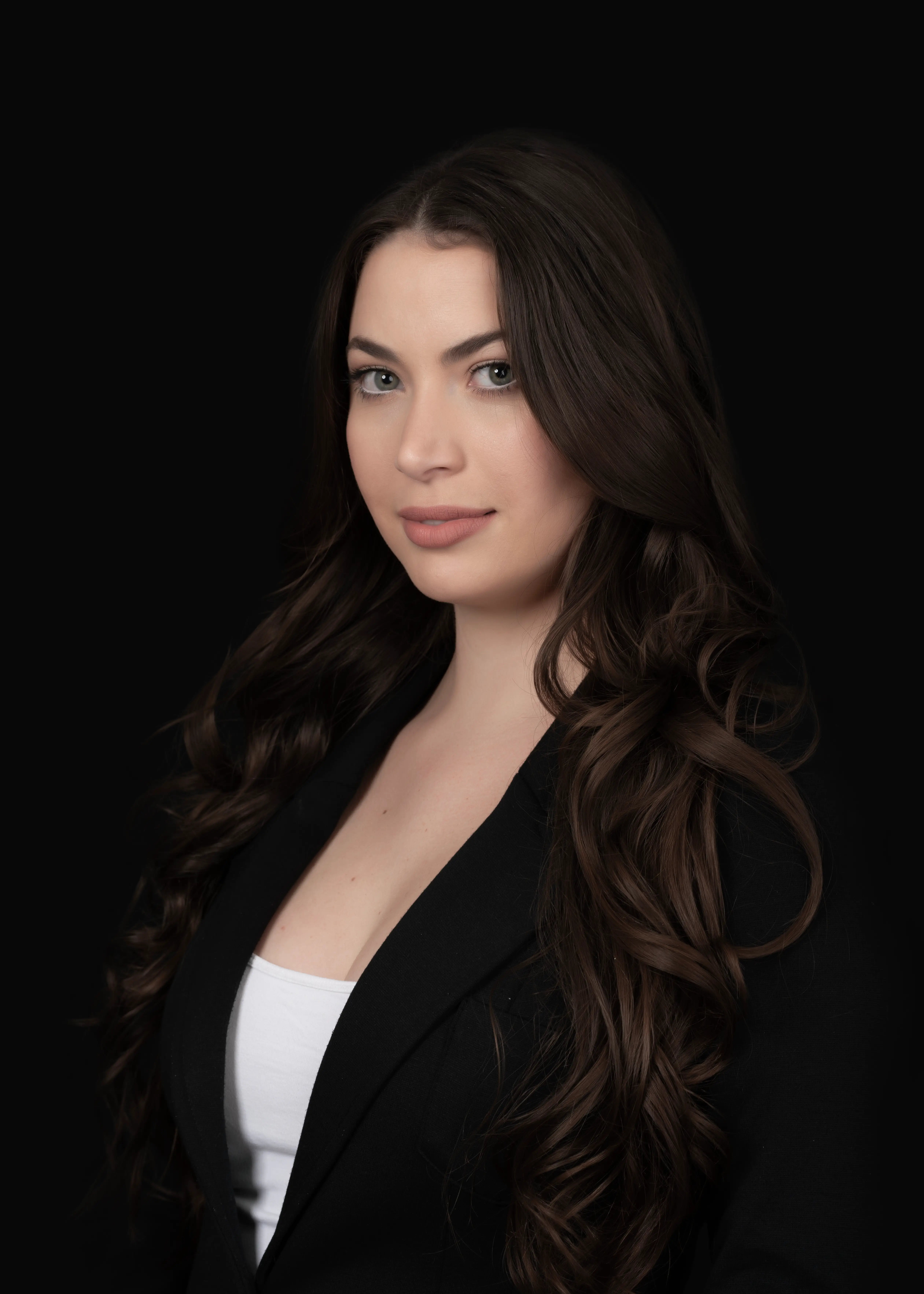 Sami business portrait, right side